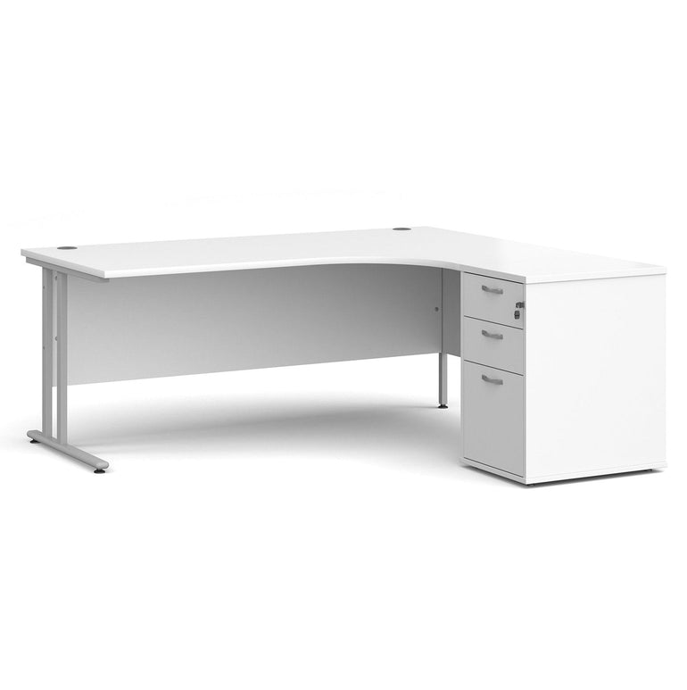 Maestro 25 right hand ergonomic with desk high pedestal - Office Products Online