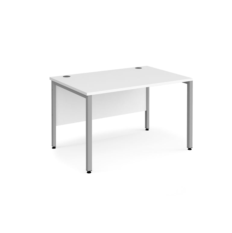 Maestro 25 bench leg straight desk 800 deep - Office Products Online