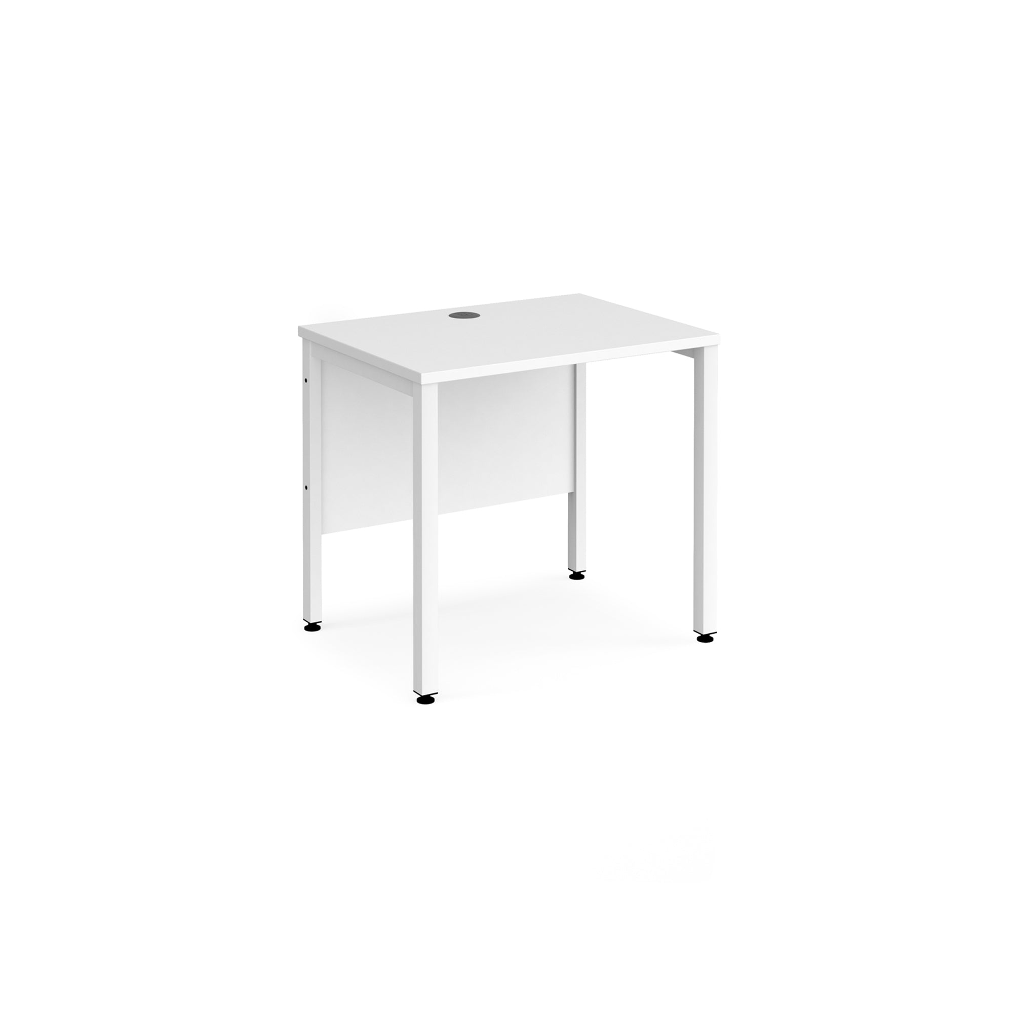 Maestro 25 bench leg straight desk 600 deep - Office Products Online