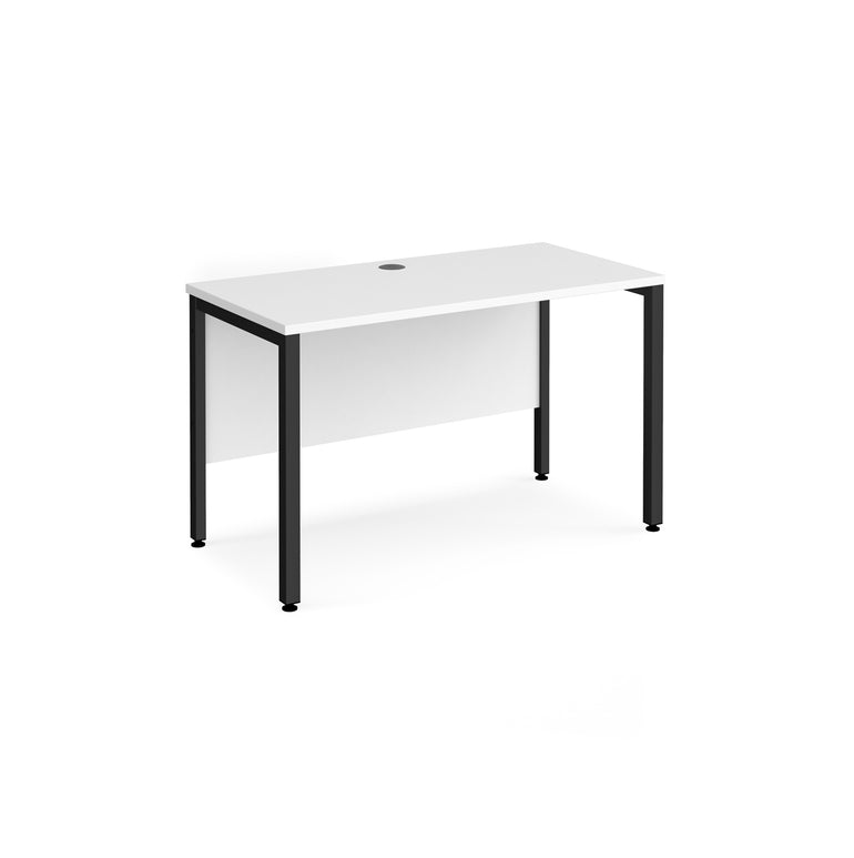 Maestro 25 bench leg straight desk 600 deep - Office Products Online