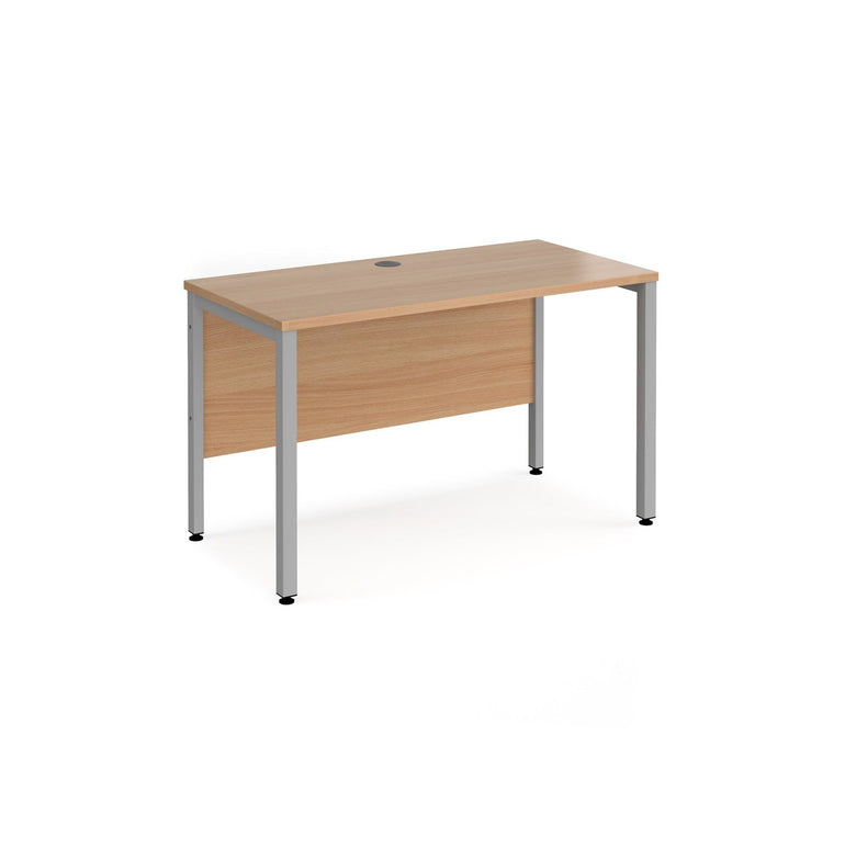 Maestro 25 bench leg straight desk 600 deep - Office Products Online