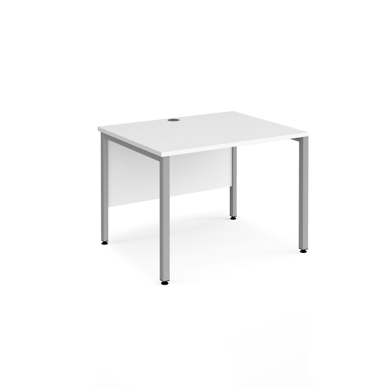 Maestro 25 bench leg straight desk 800 deep - Office Products Online