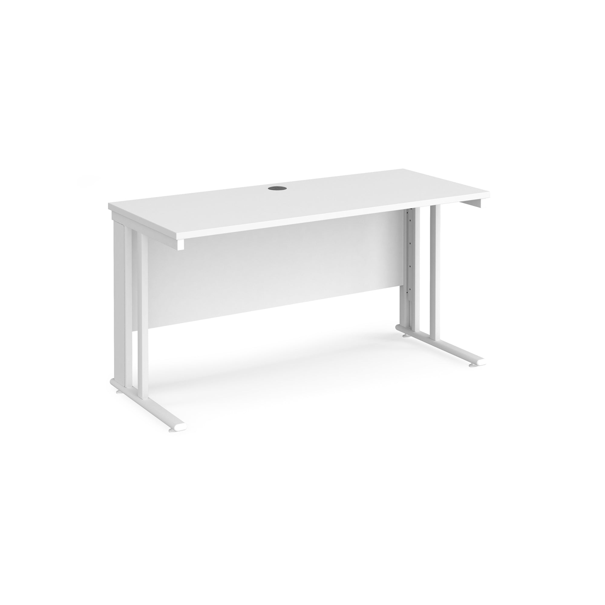 Maestro 25 cable managed leg straight desk 600 deep - Office Products Online